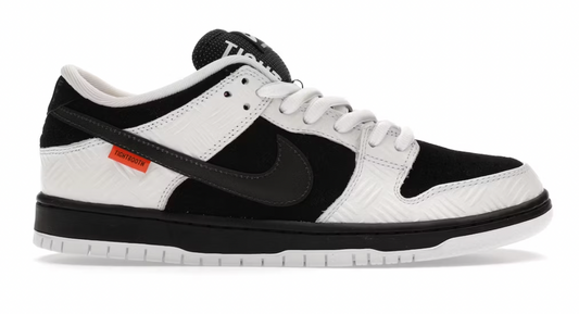 Tightbooth SB Dunk Low