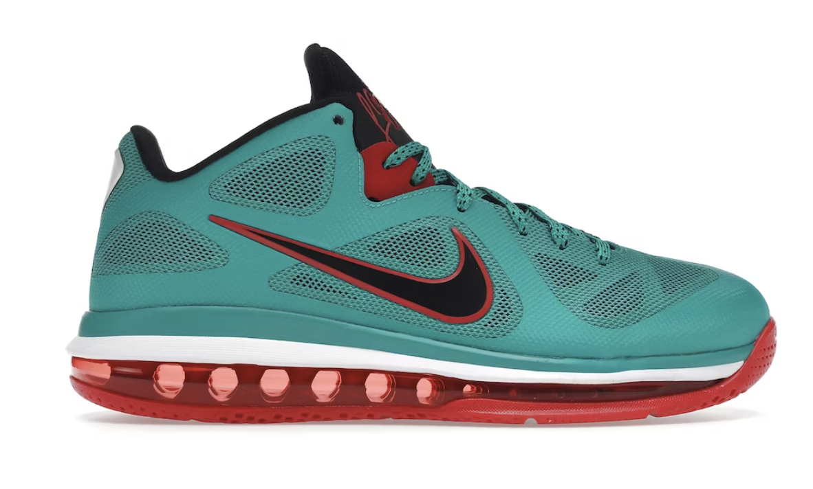 Reverse Liverpool LeBron 9