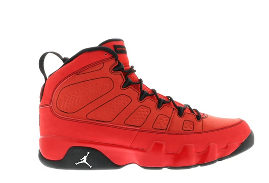 Motorboat Jordan 9 Retro