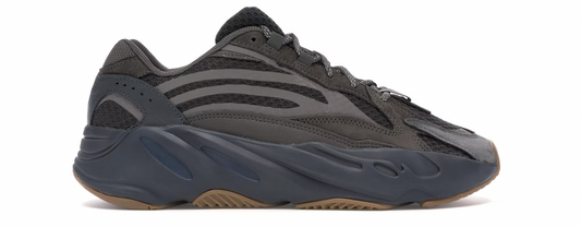 Geode Yeezy 700 V2