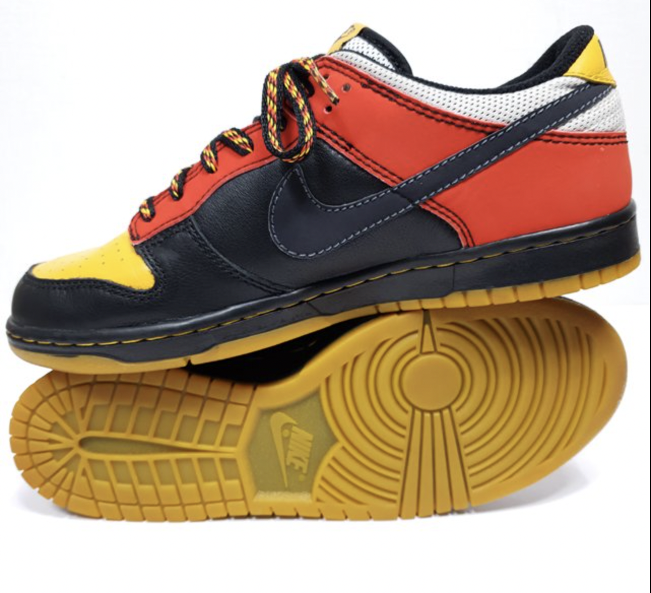 Sertig Dunk Low