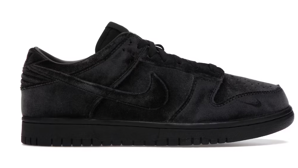Triple Black Velvet Dover Street Market Dunk low
